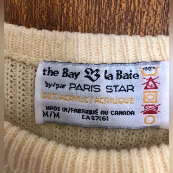 Vintage? The bay sweater AS IS - Picture 3 of 3